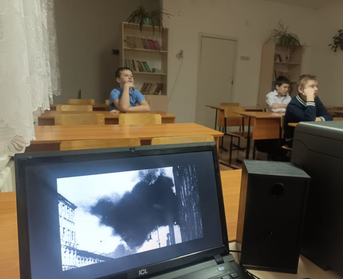 Разговоры о важном. Непокорённые.80 лет со дня полного освобождения Ленинграда от фашистской блокады.