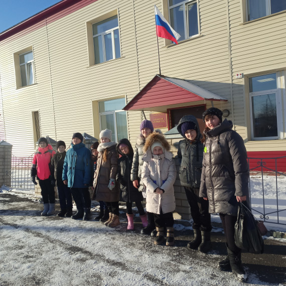 ЭКСКУРСИЯ В ЧАРЫШСКИЙ НАРОДНЫЙ СУД.